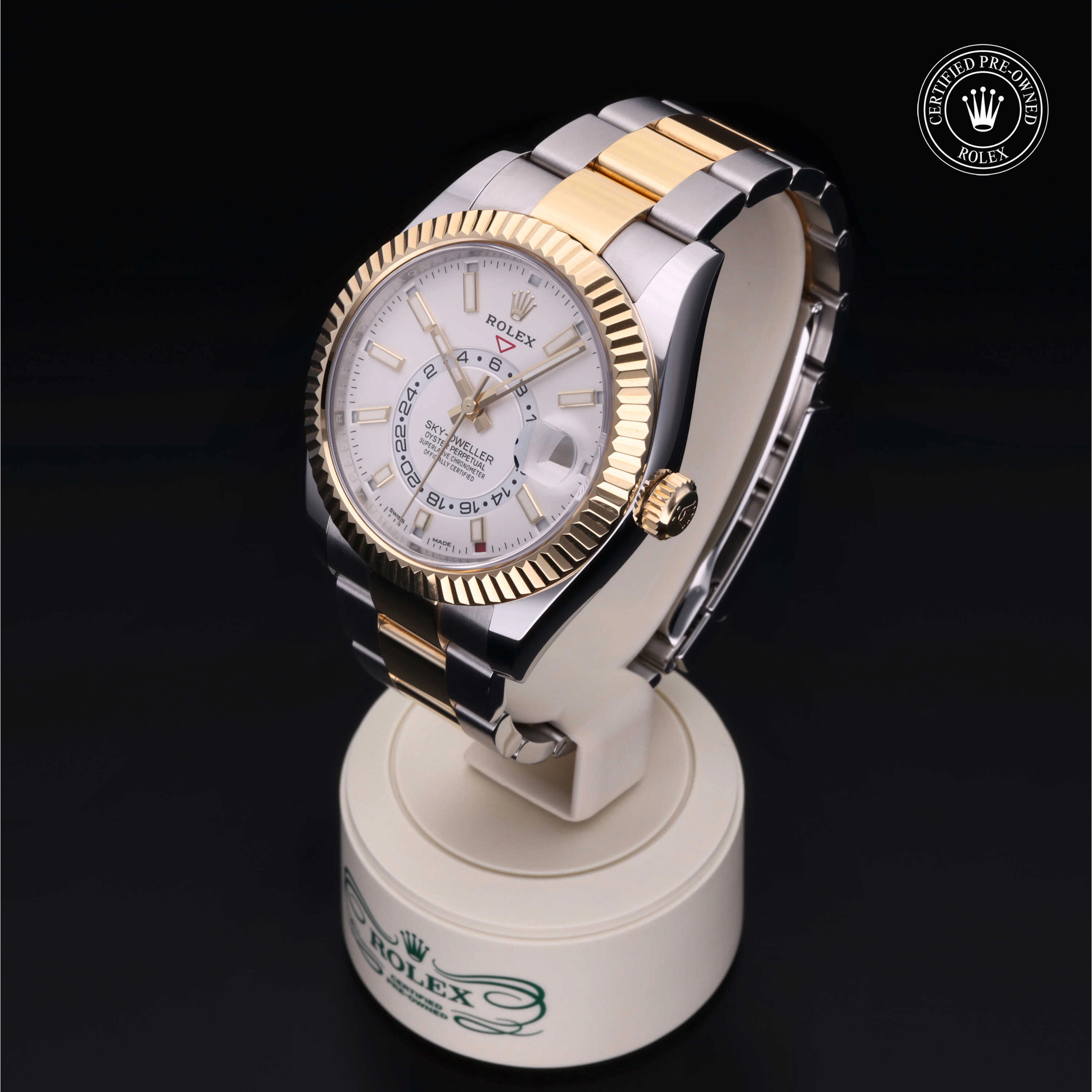 Rolex Certified Pre-Owned Sky-Dweller Sky-Dweller, 2021, Rolesor 18 Carat Yellow, 42 mm - image 3 of 5