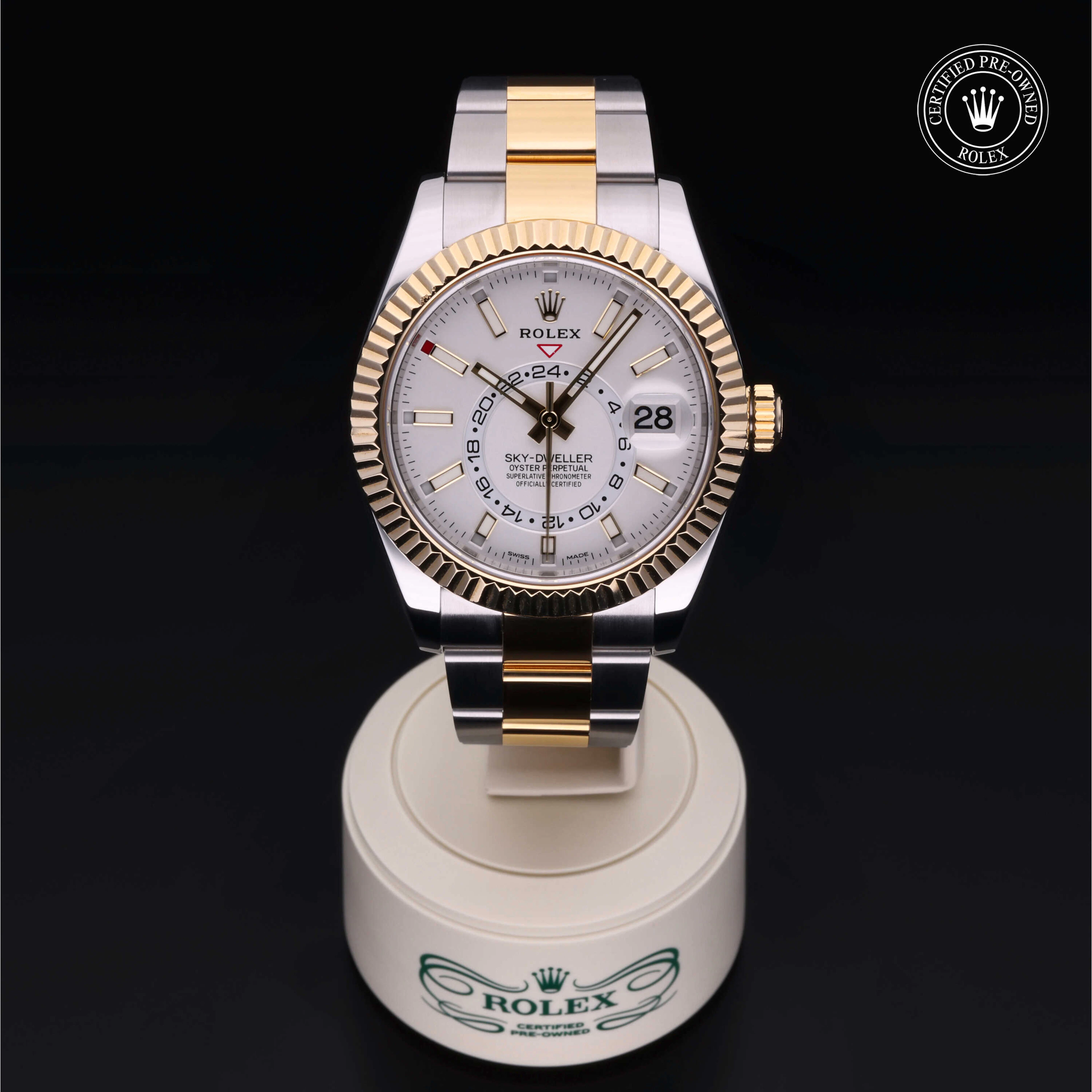 Rolex Certified Pre-Owned Sky-Dweller Sky-Dweller, 2017, Rolesor 18 Carat Yellow, 42 mm - image 2 of 5