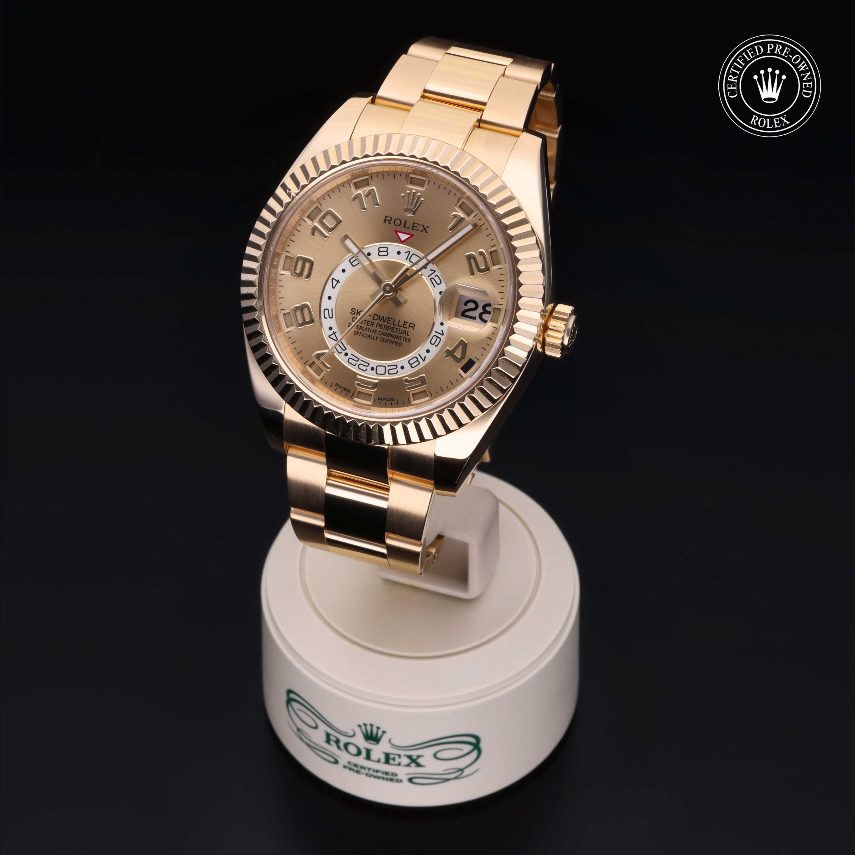 Pre-owned watches Sky-Dweller 326938