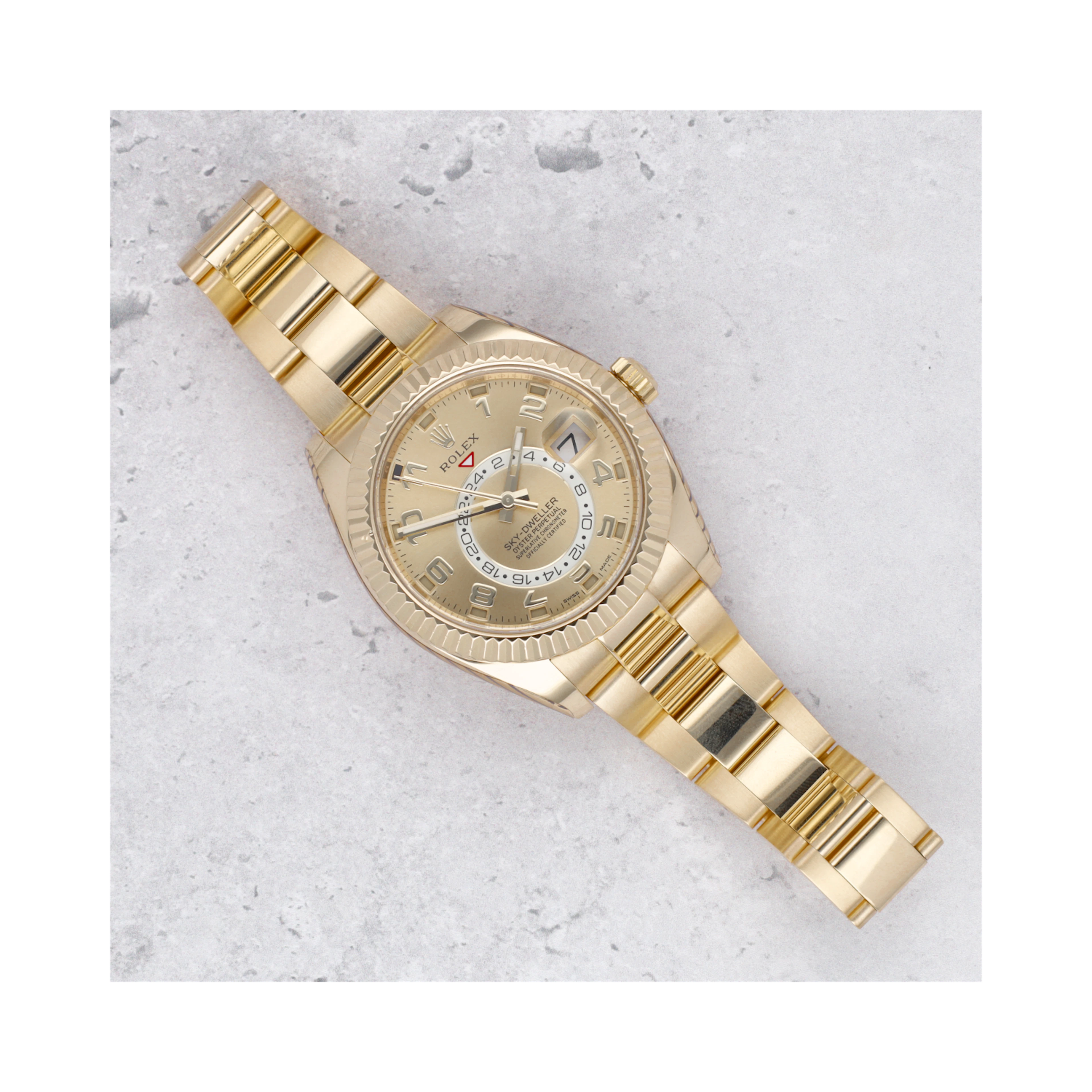 Pre-owned watches Sky-Dweller 326938
