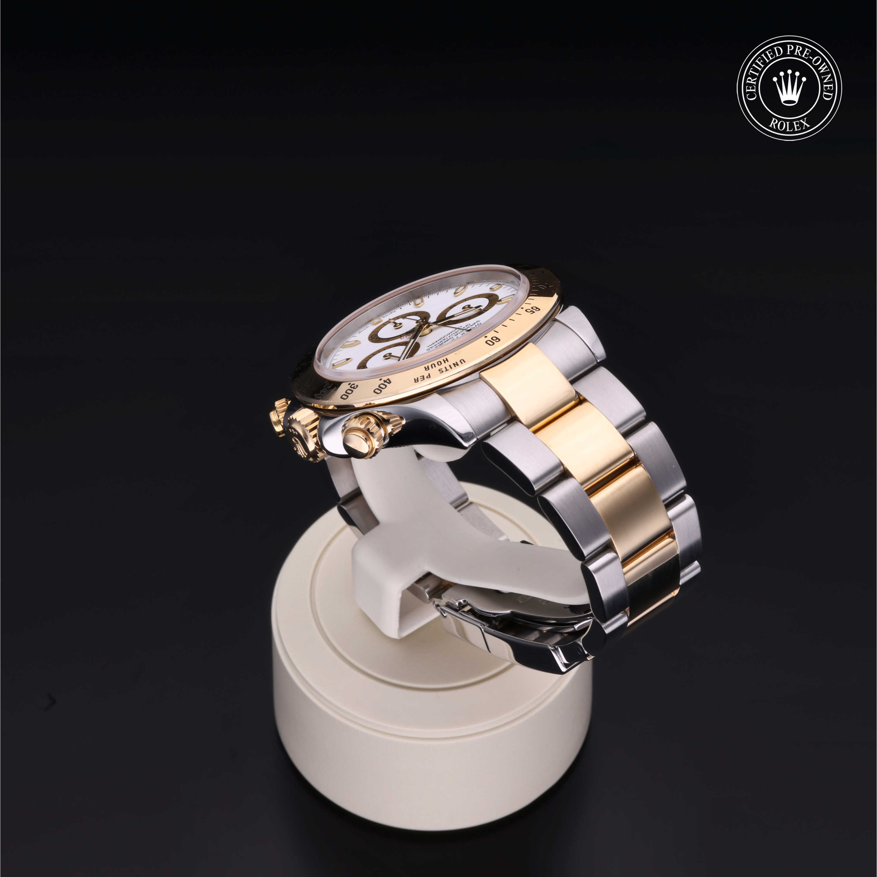 Rolex Certified Pre-Owned Daytona Cosmograph Daytona, 2004, Rolesor 18 Carat Yellow, 40 mm - image 4 of 5