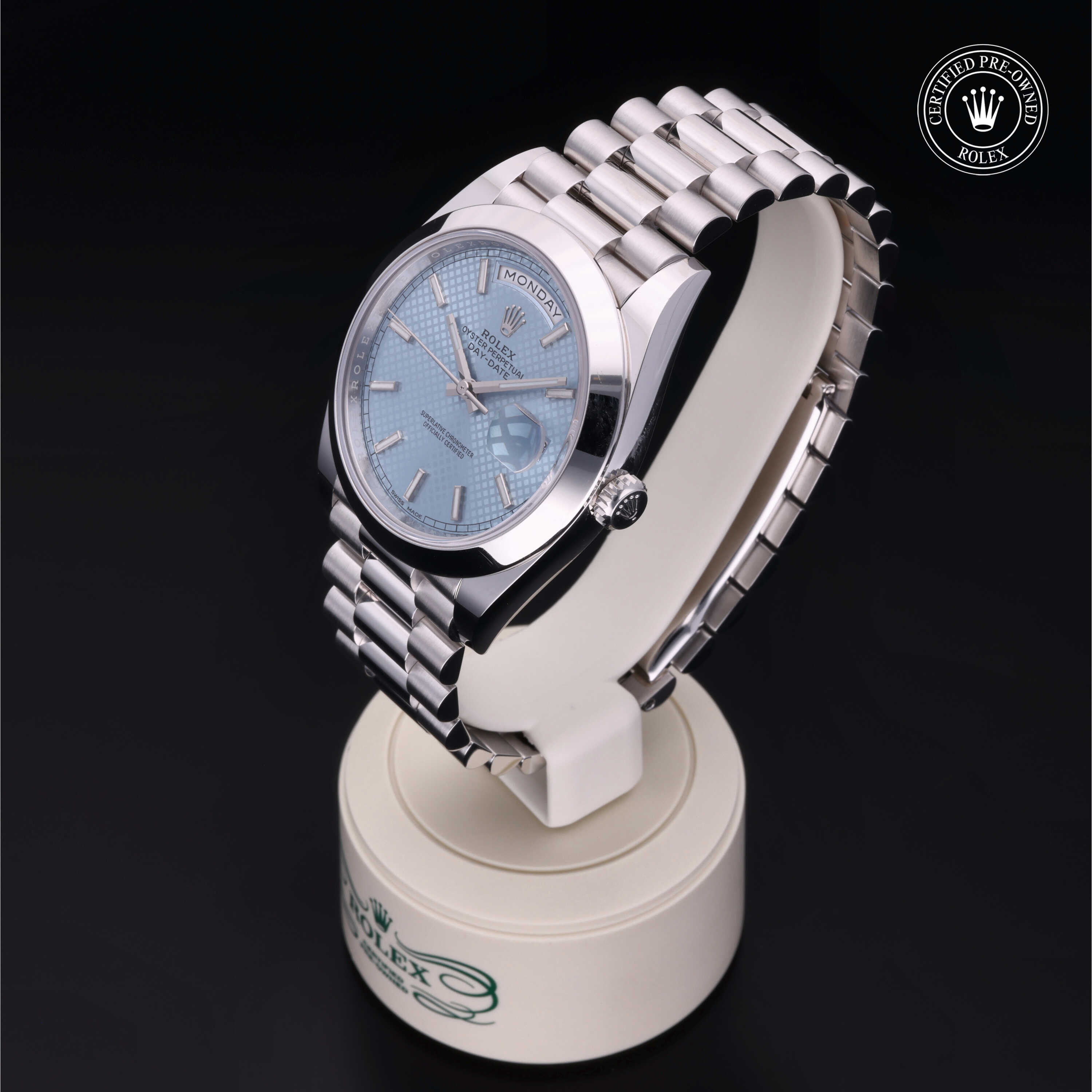 Pre-owned watches Day-Date 228206
