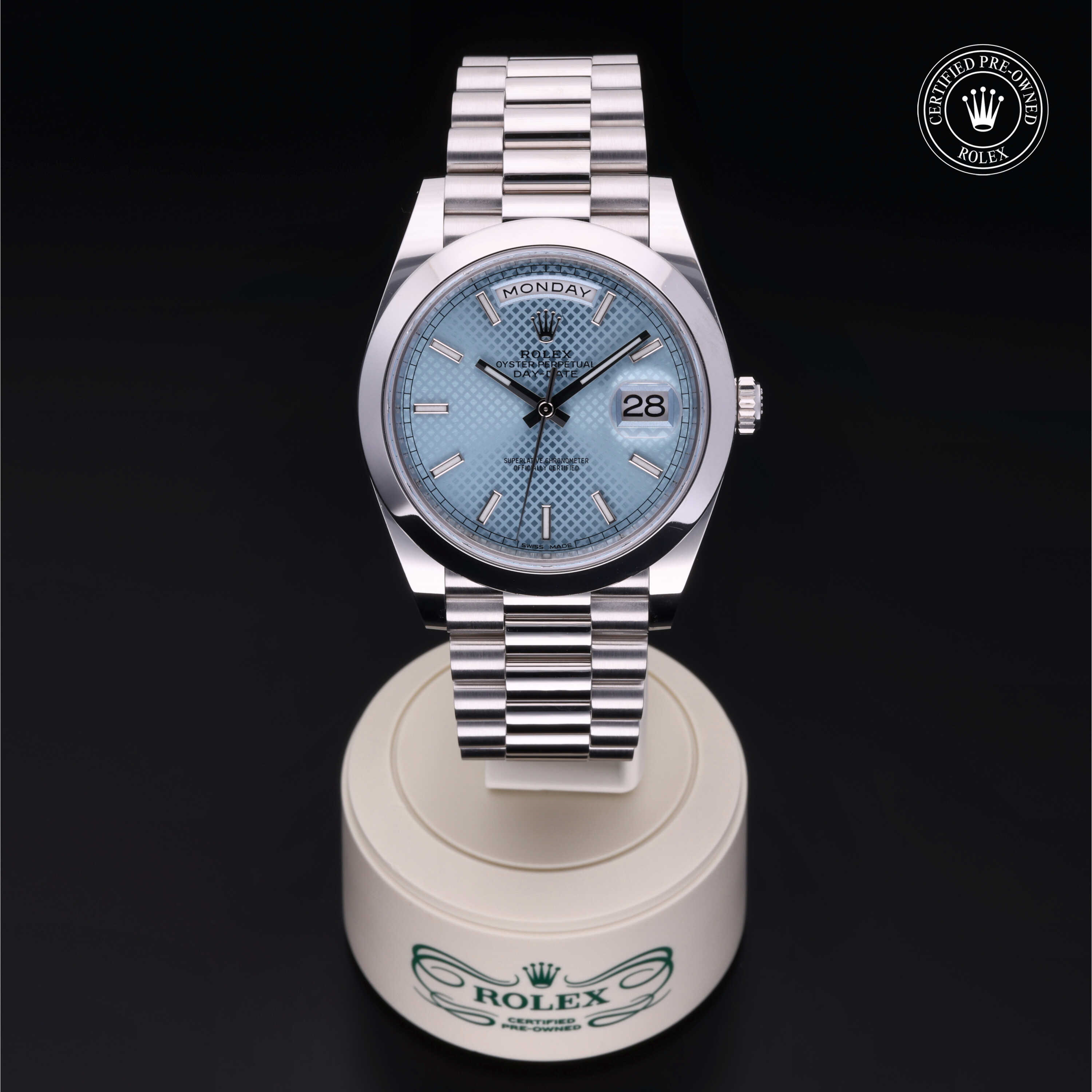 Pre-owned watches Day-Date 228206
