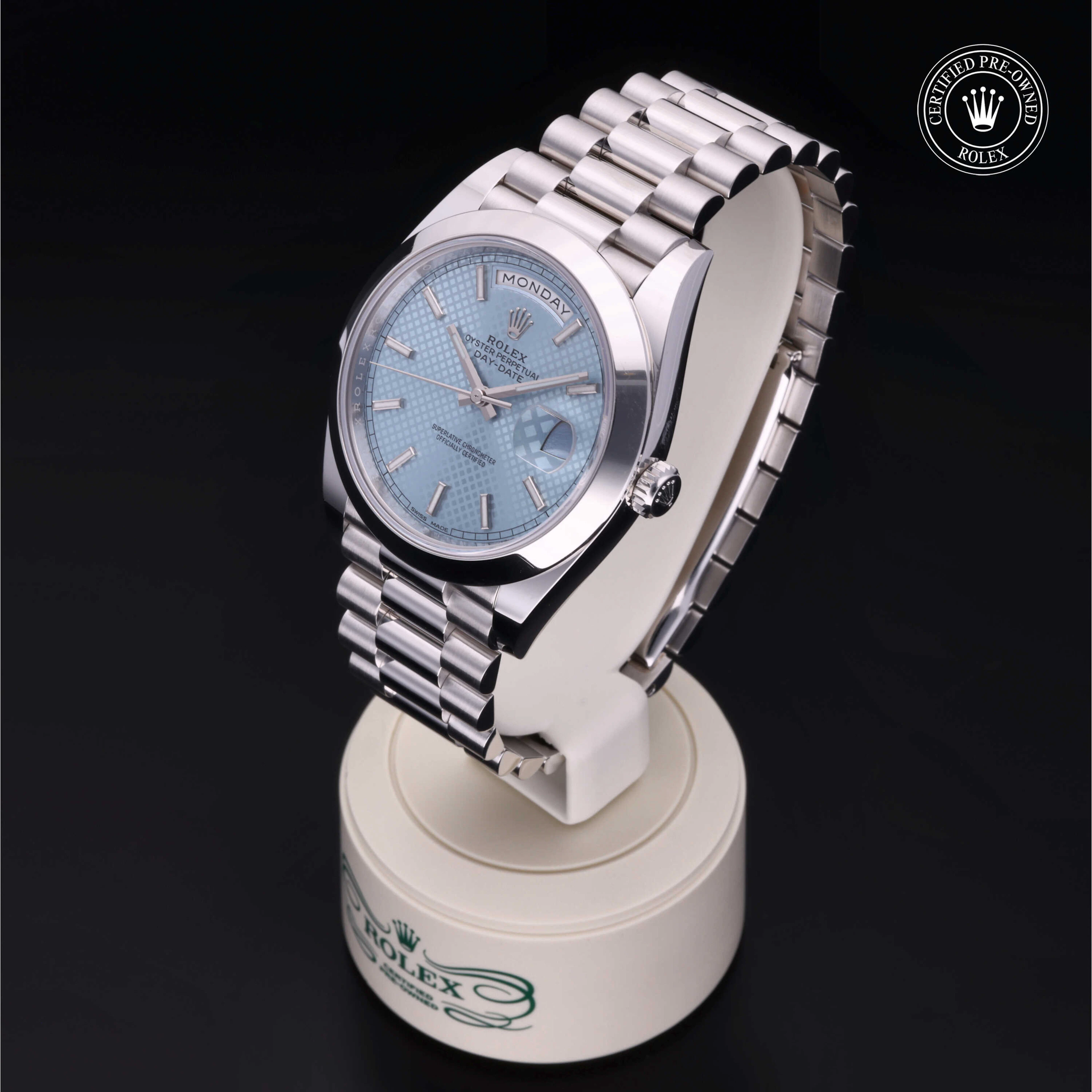Pre-owned watches Day-Date 228206