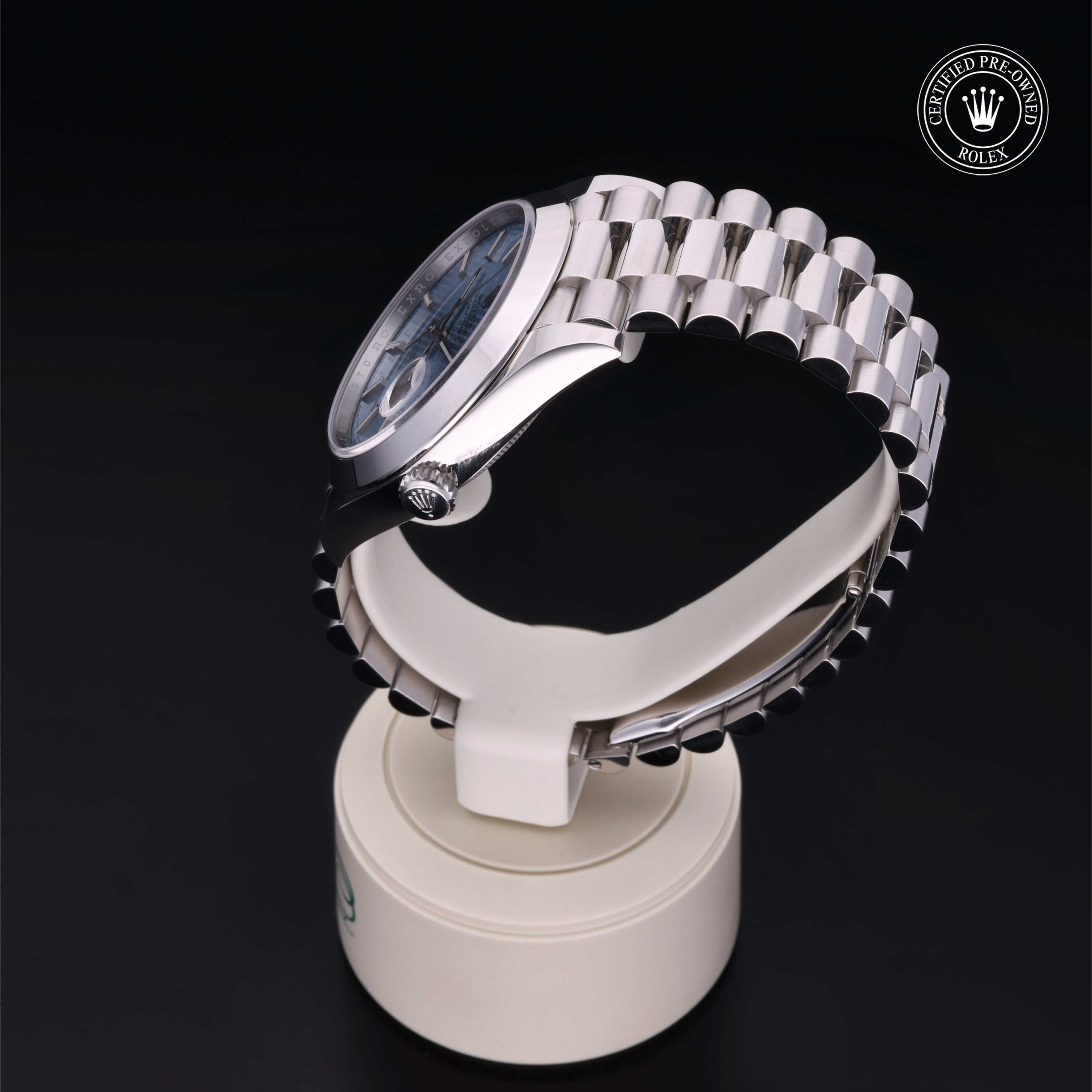 Pre-owned watches Day-Date 228206