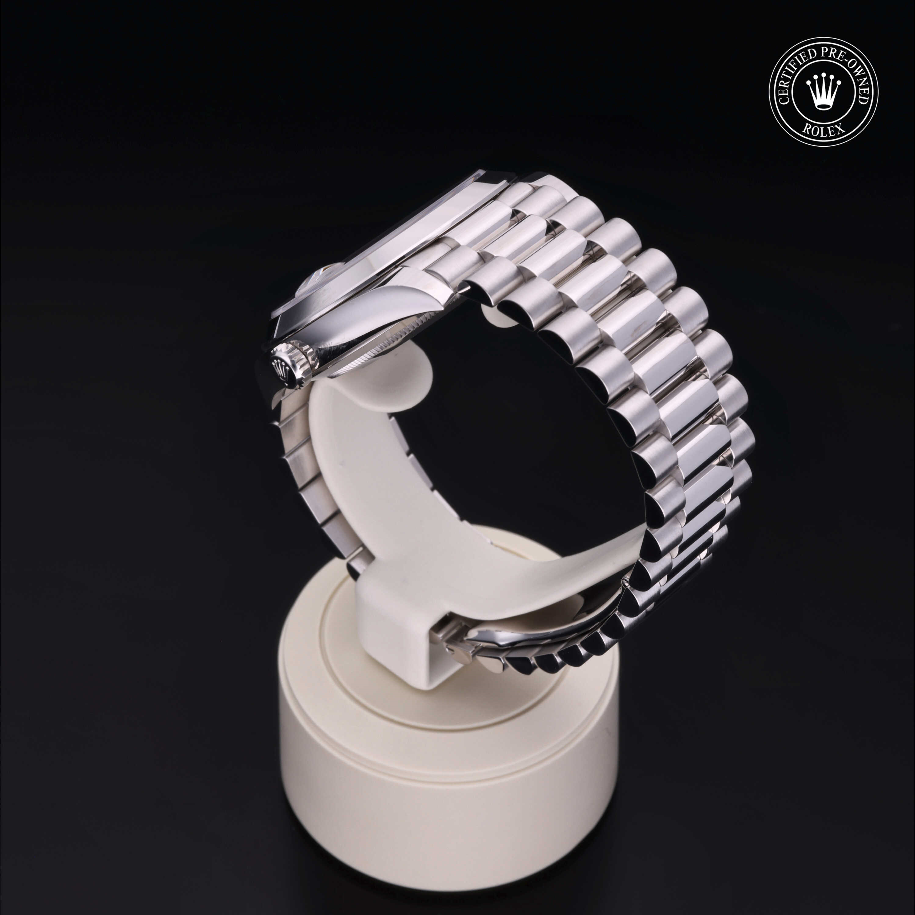 Pre-owned watches Day-Date 228206