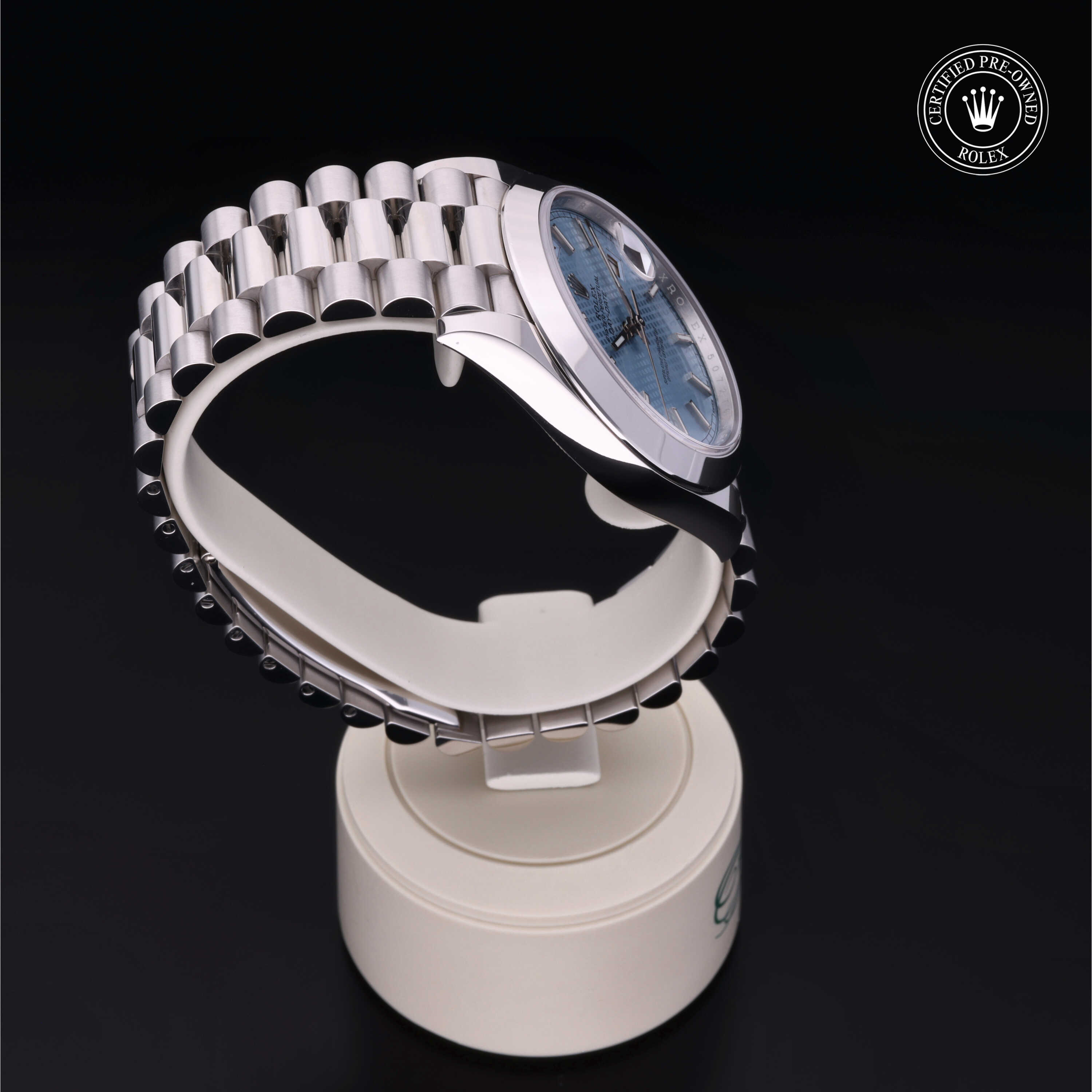 Pre-owned watches Day-Date 228206