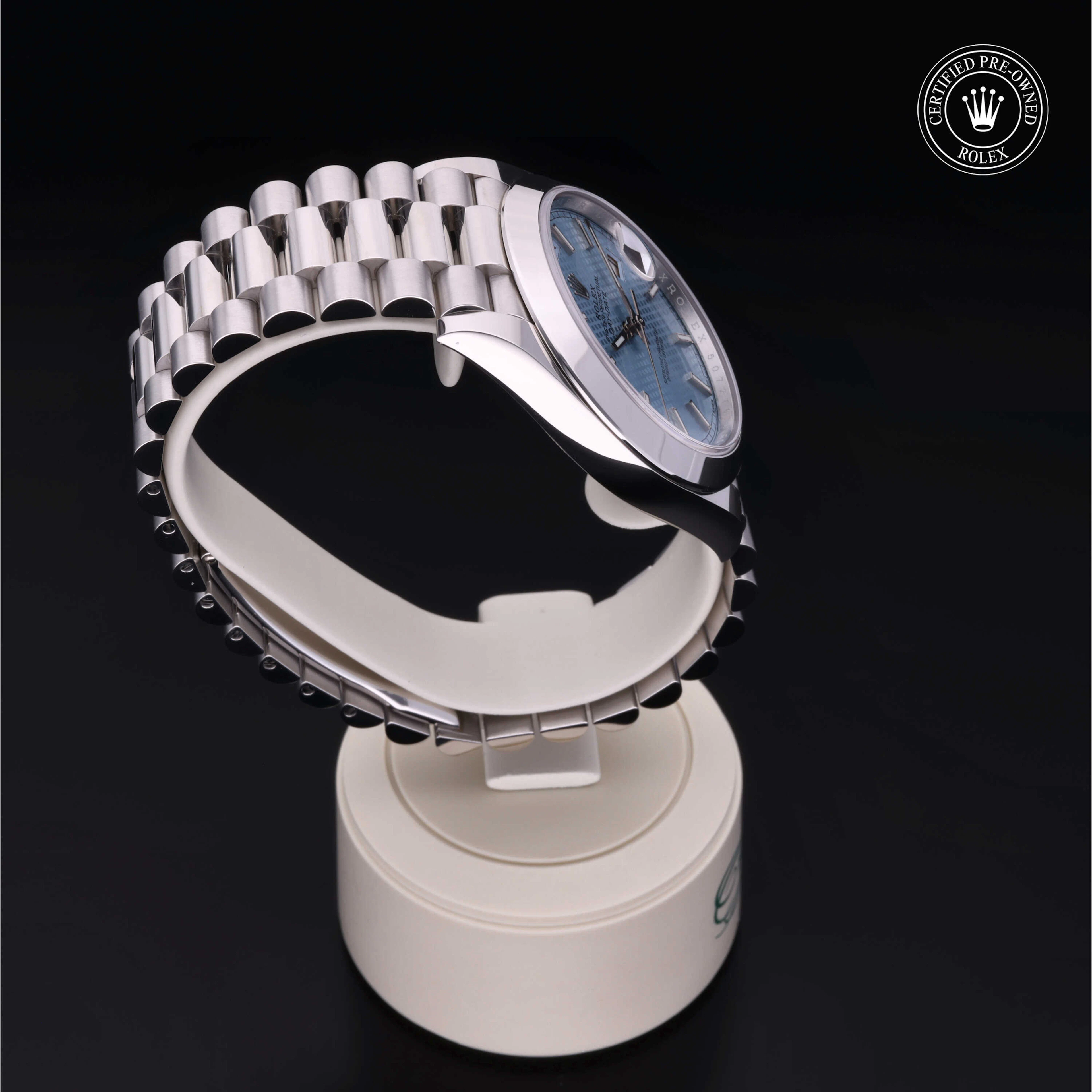 Pre-owned watches Day-Date 228206