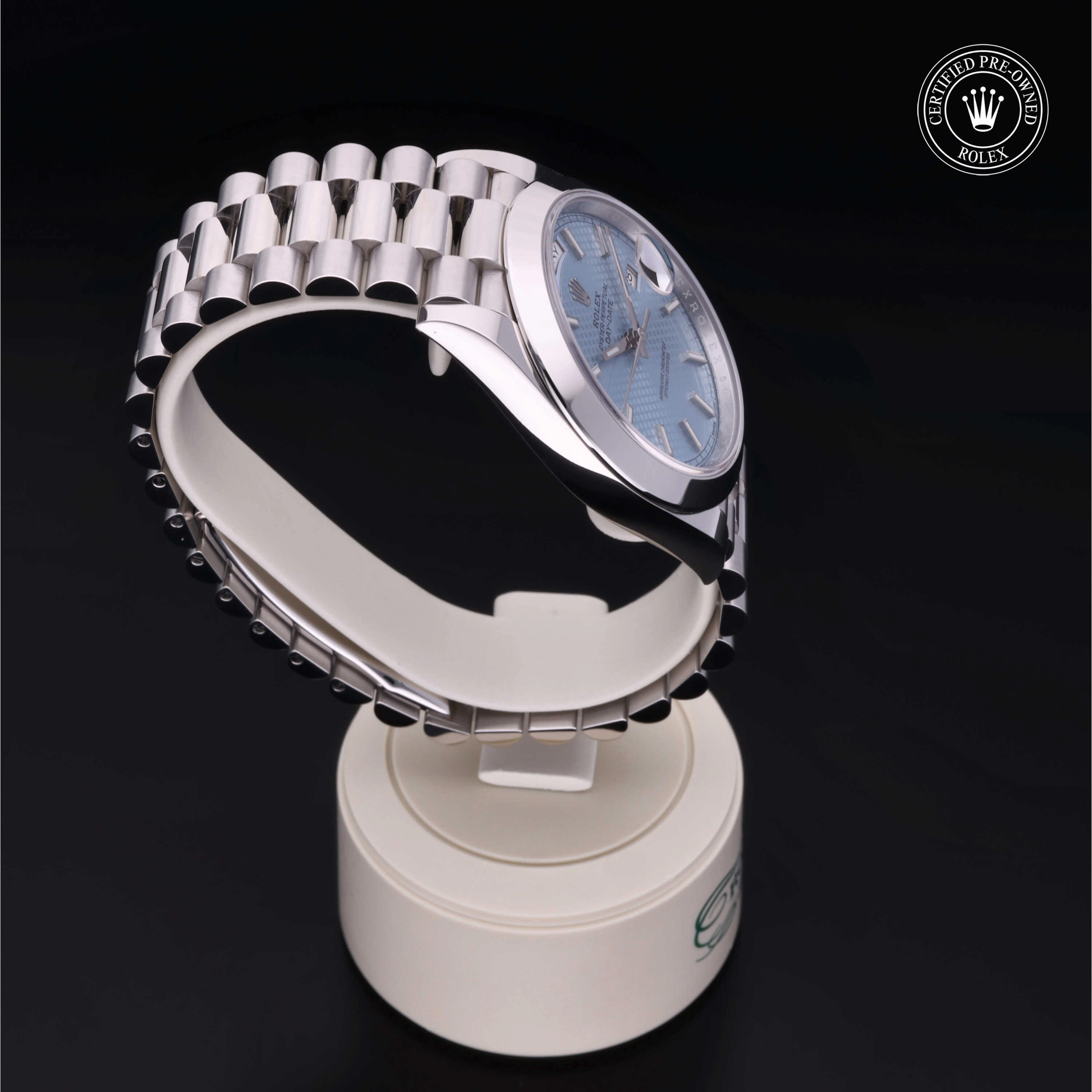 Pre-owned watches Day-Date 228206