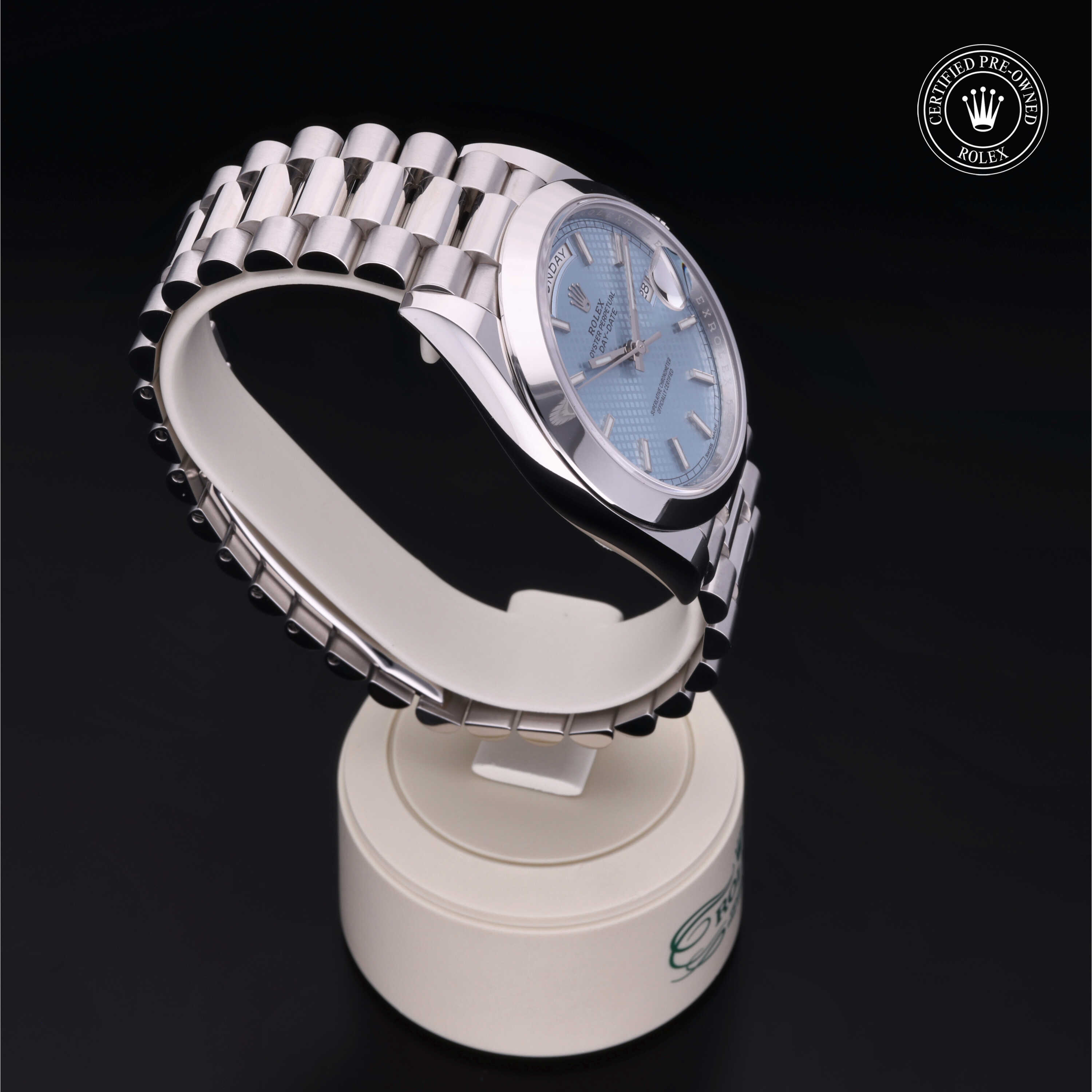 Pre-owned watches Day-Date 228206