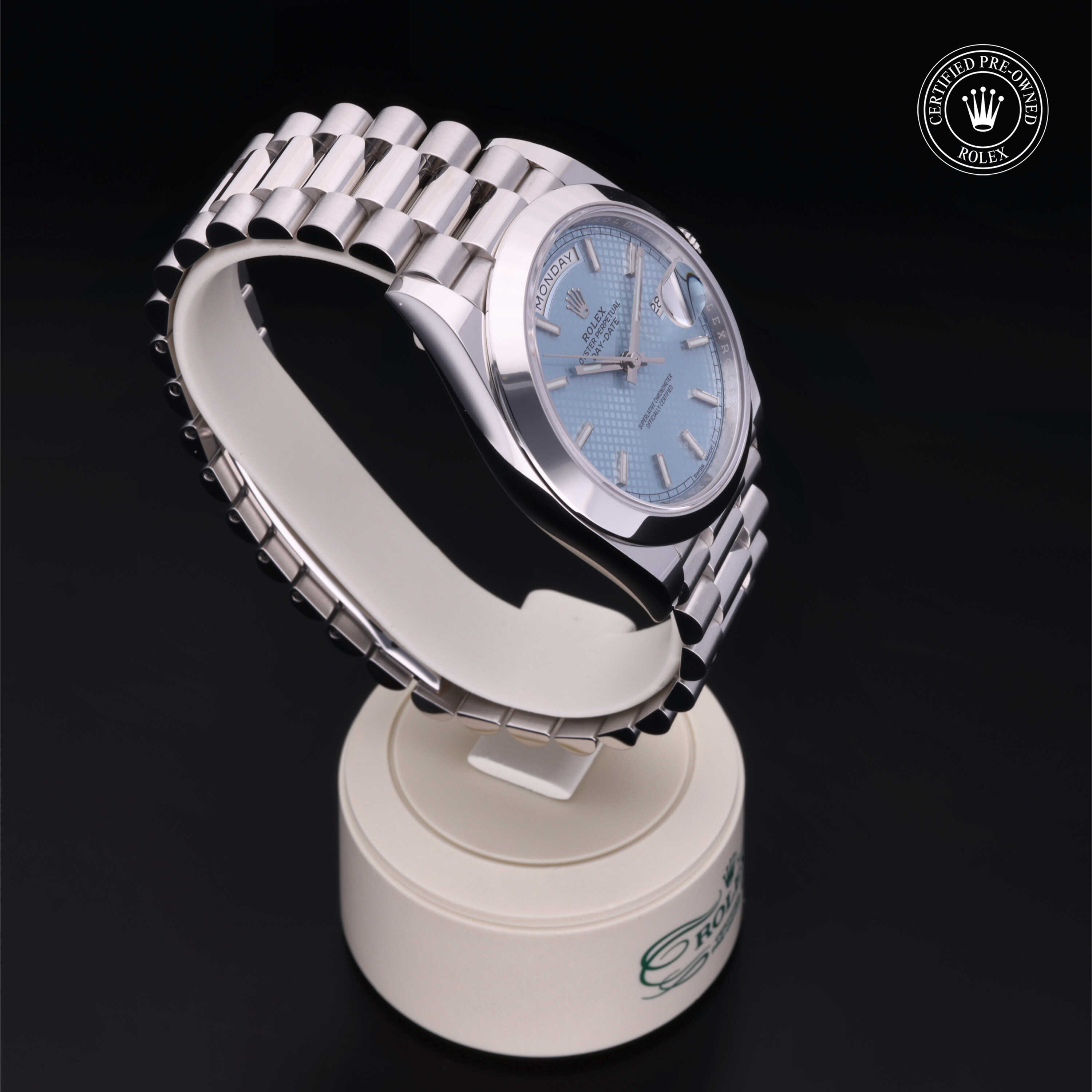 Pre-owned watches Day-Date 228206