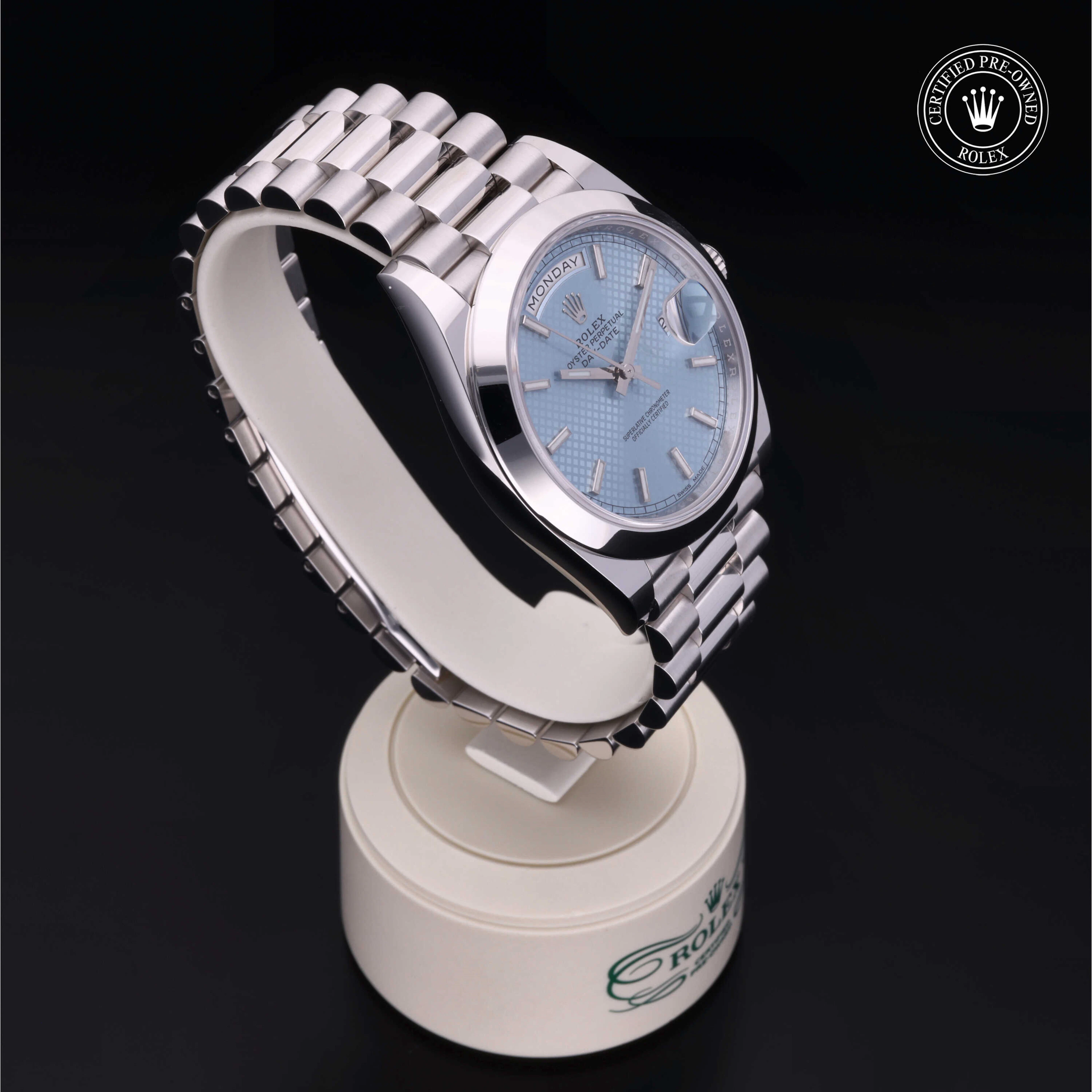 Pre-owned watches Day-Date 228206