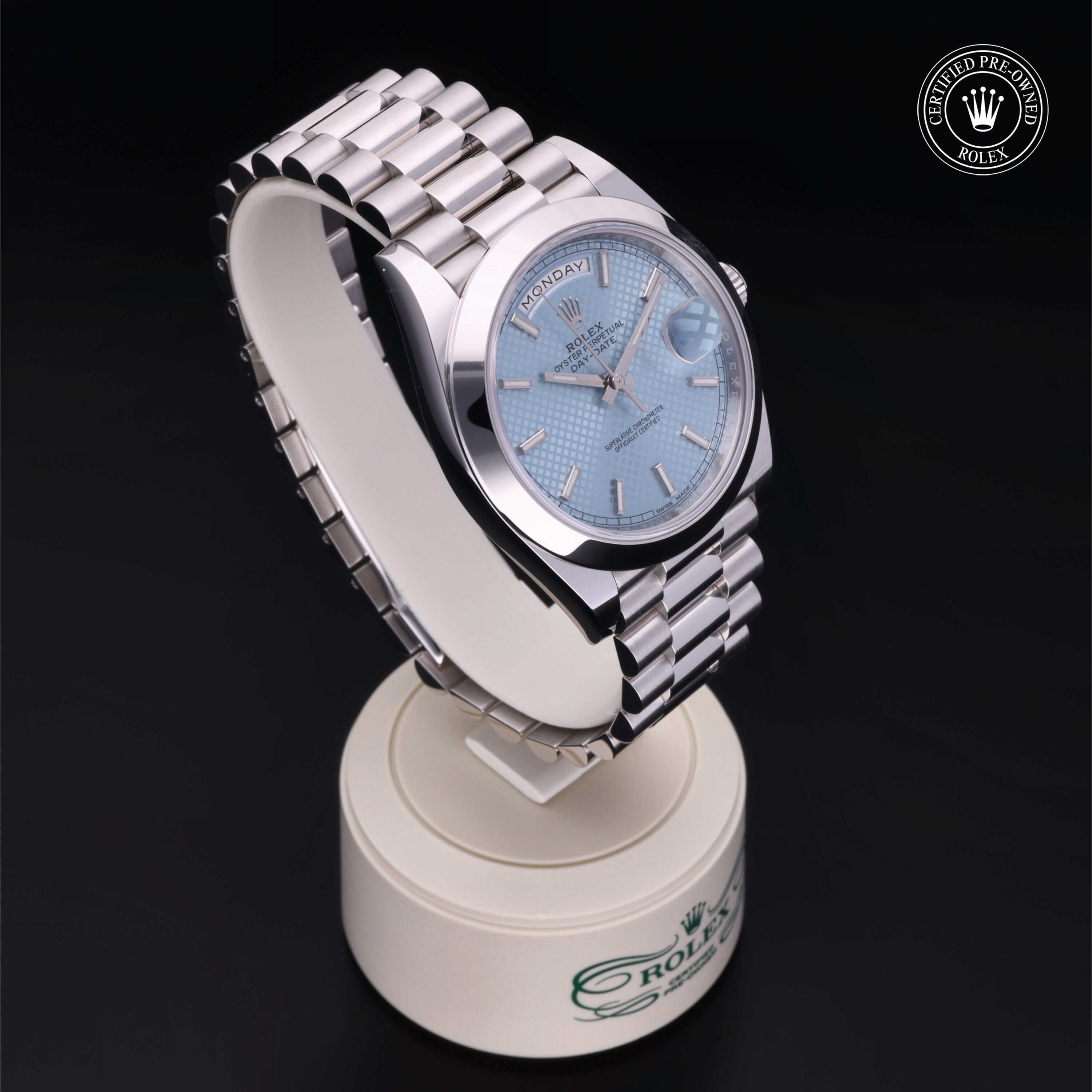 Pre-owned watches Day-Date 228206