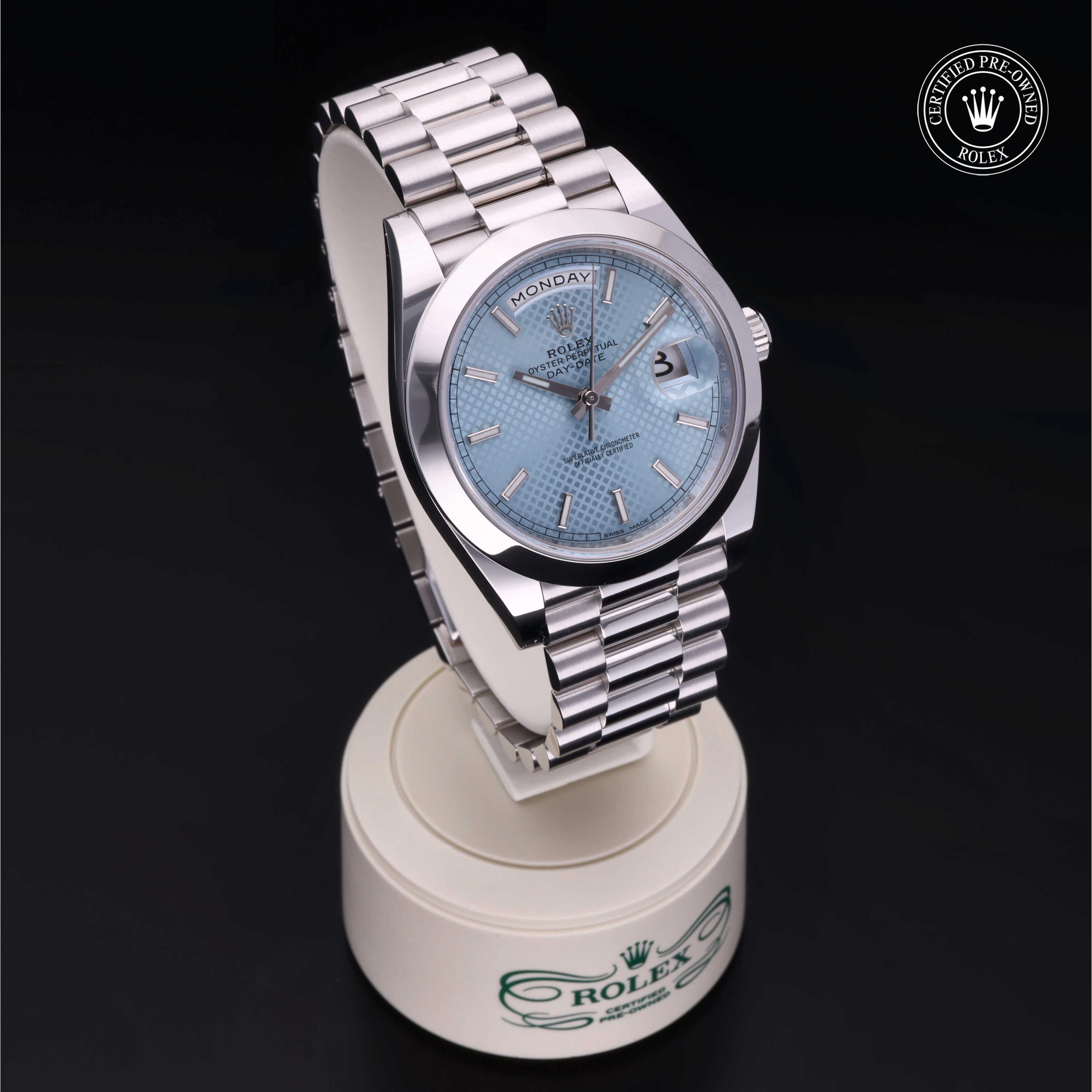 Pre-owned watches Day-Date 228206
