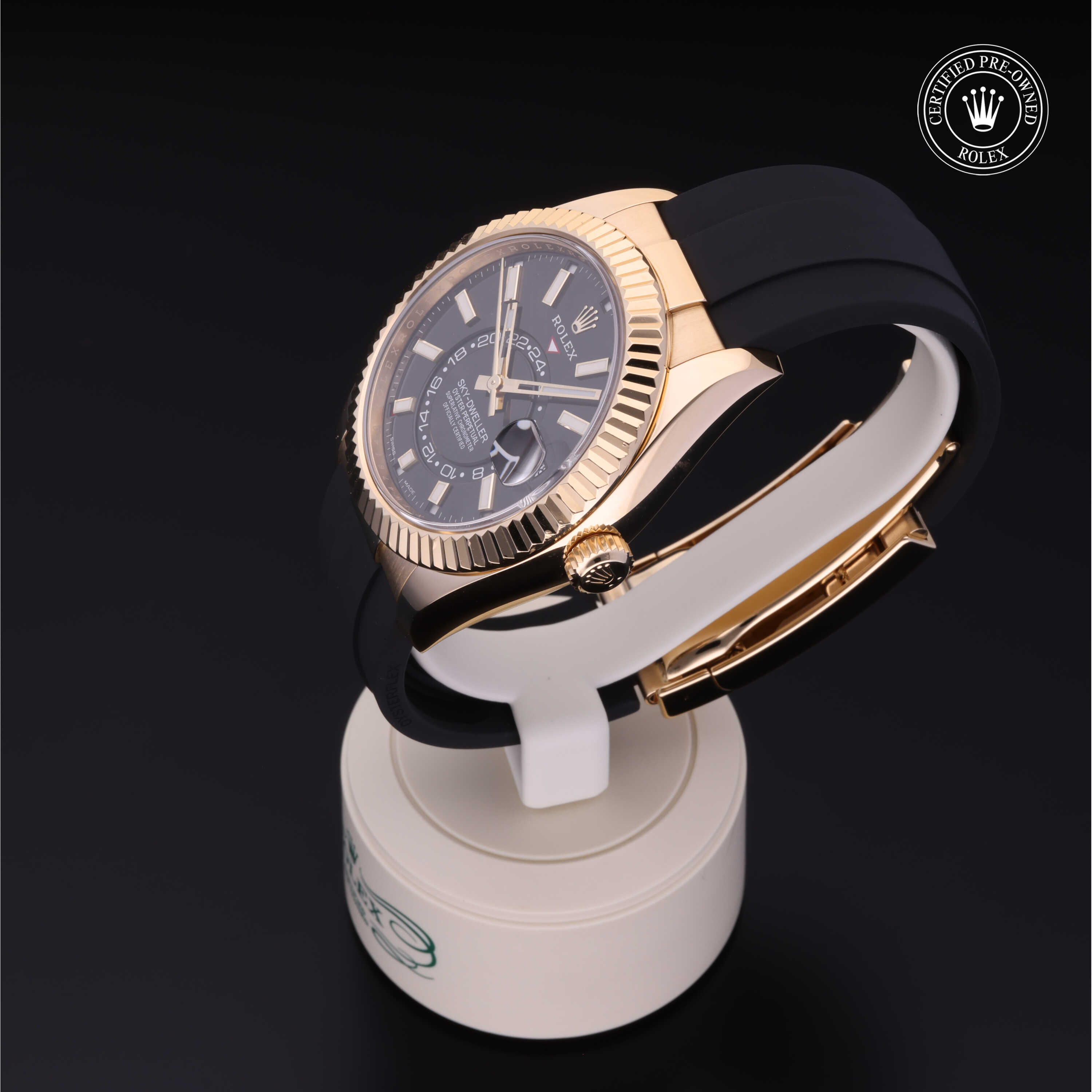Pre-owned watches Sky-Dweller 326238