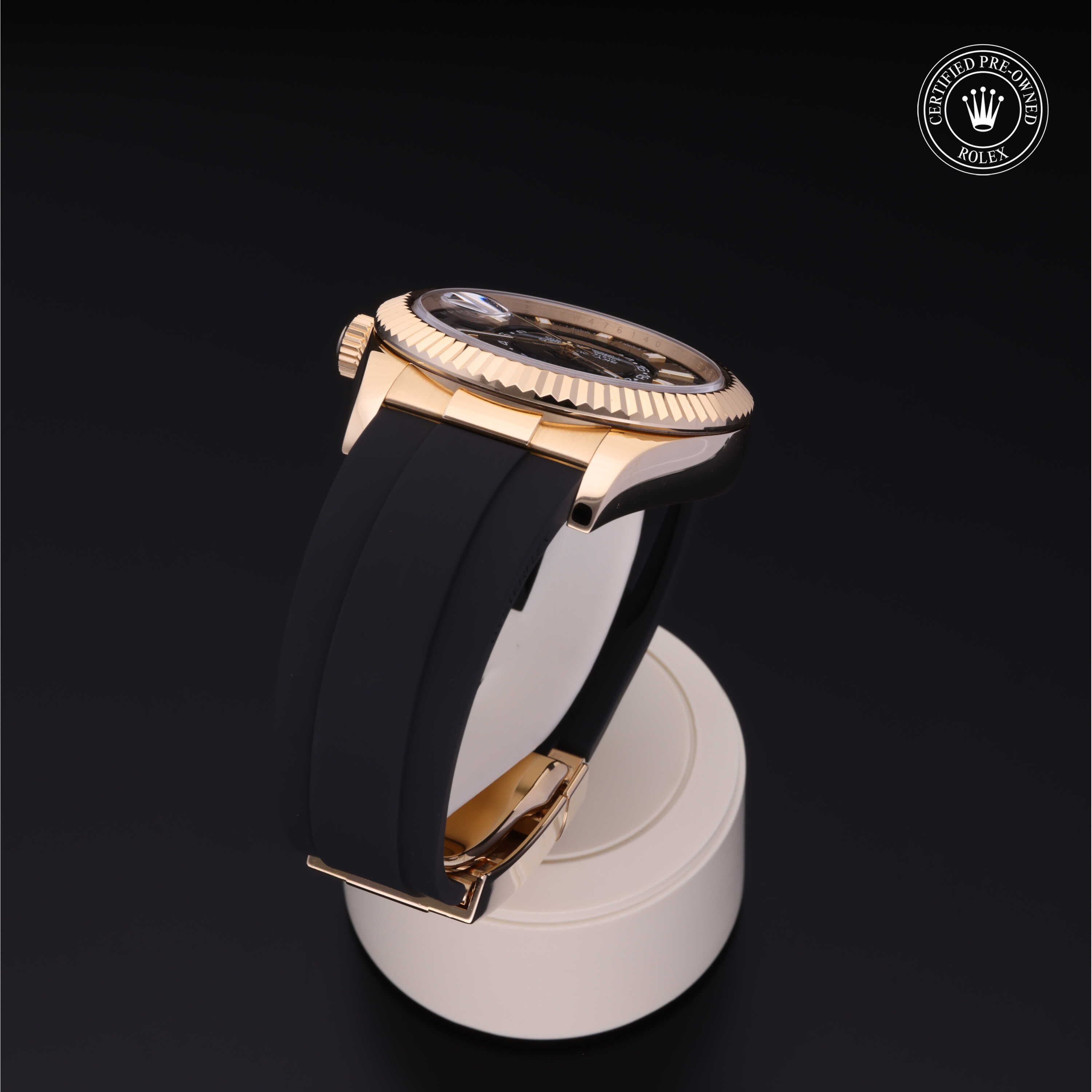 Pre-owned watches Sky-Dweller 326238