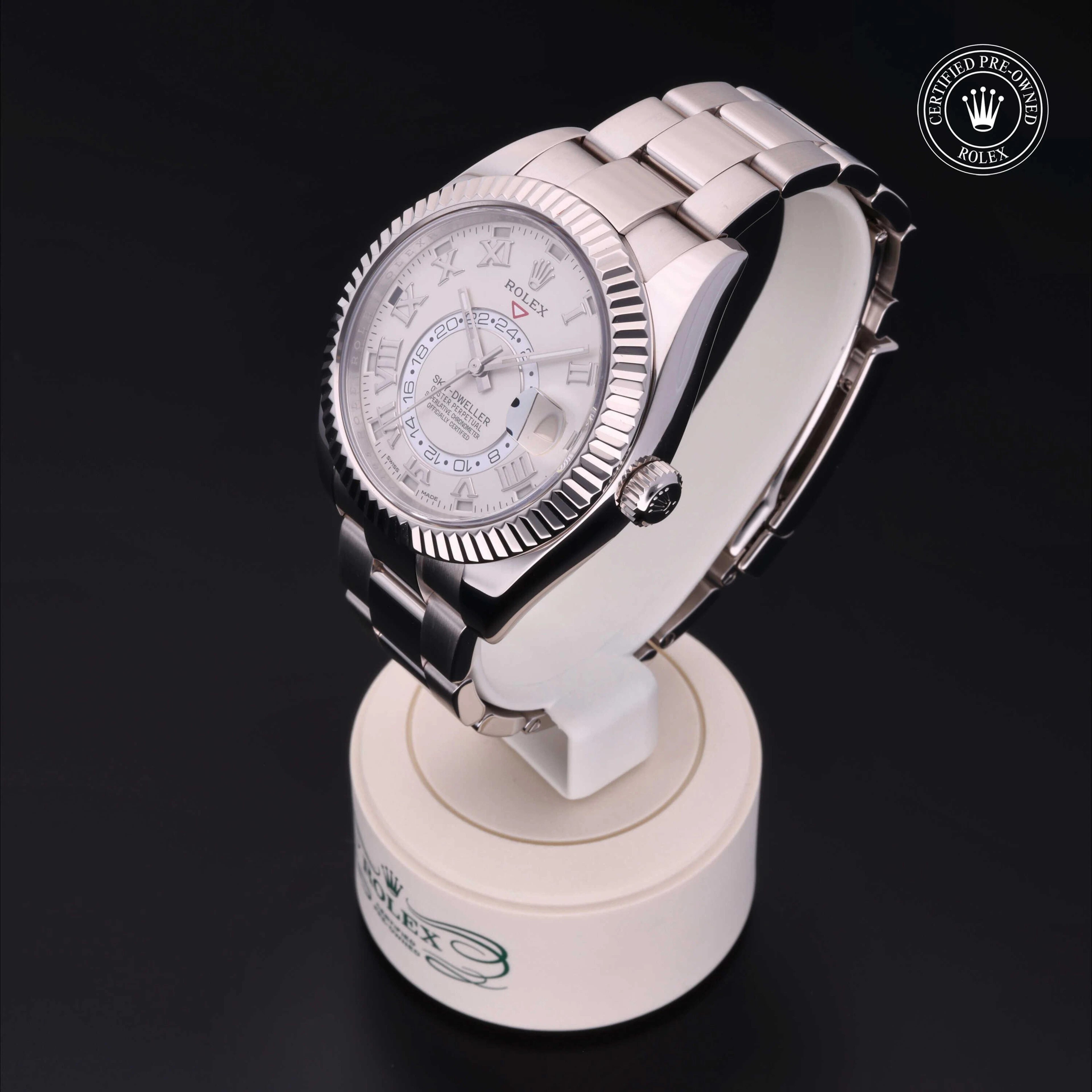 Rolex Certified Pre-Owned Sky-Dweller Sky-Dweller, 2013, 18 ct white gold, 42 mm - image 3 of 5