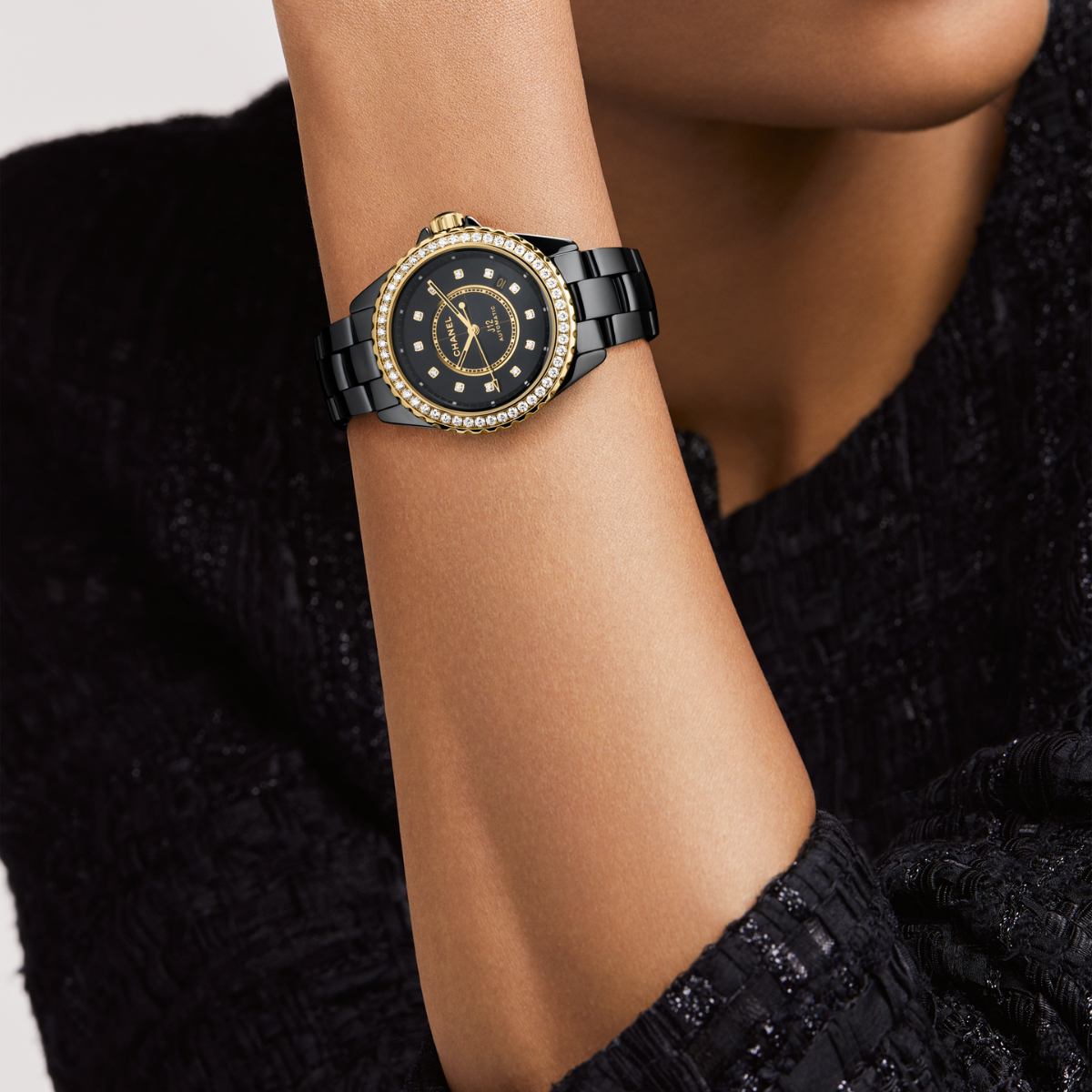 CHANEL J12