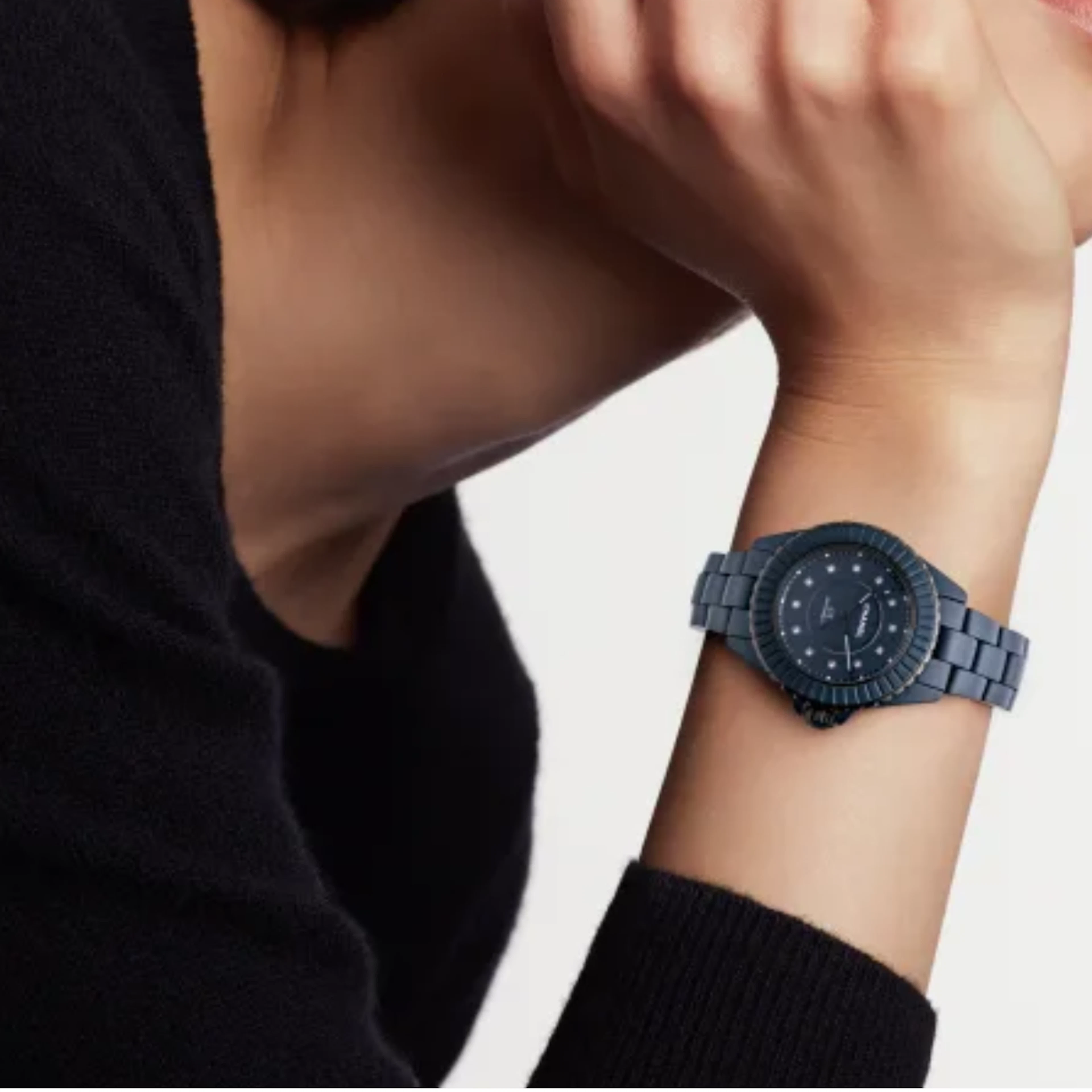 CHANEL J12 Bleu Diamond