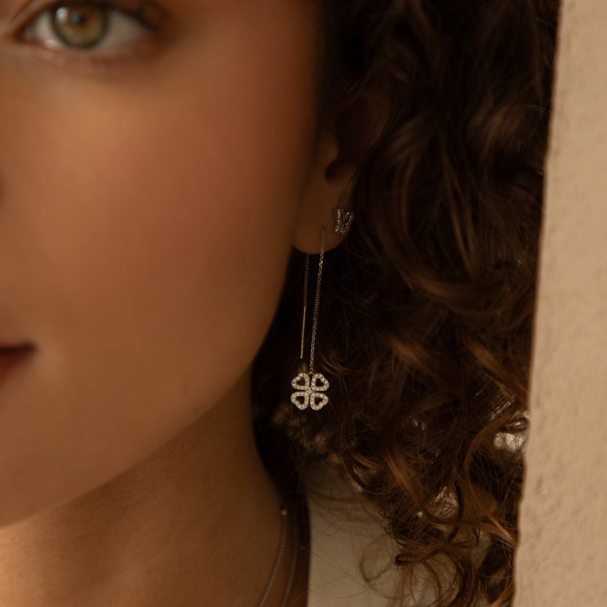 Gigi by GASSAN Oorbellen Rainbow Forest Open Butterfly