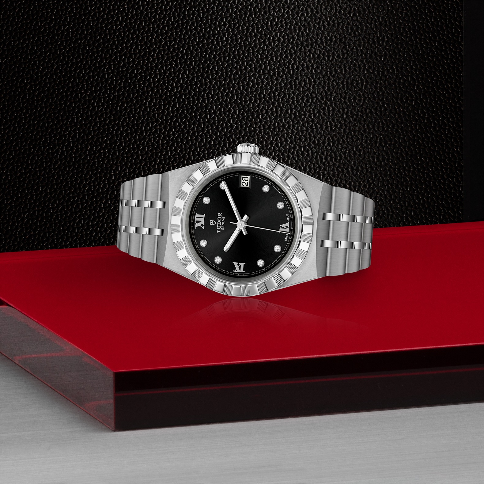 Tudor Royal 34