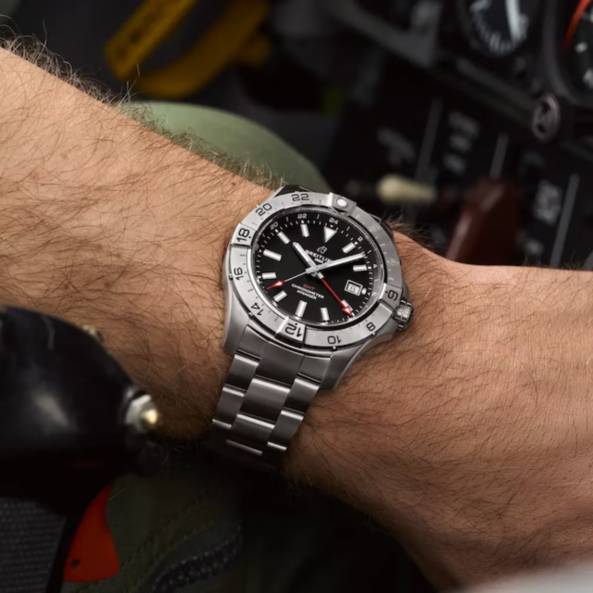 Breitling Breitling Avenger GMT