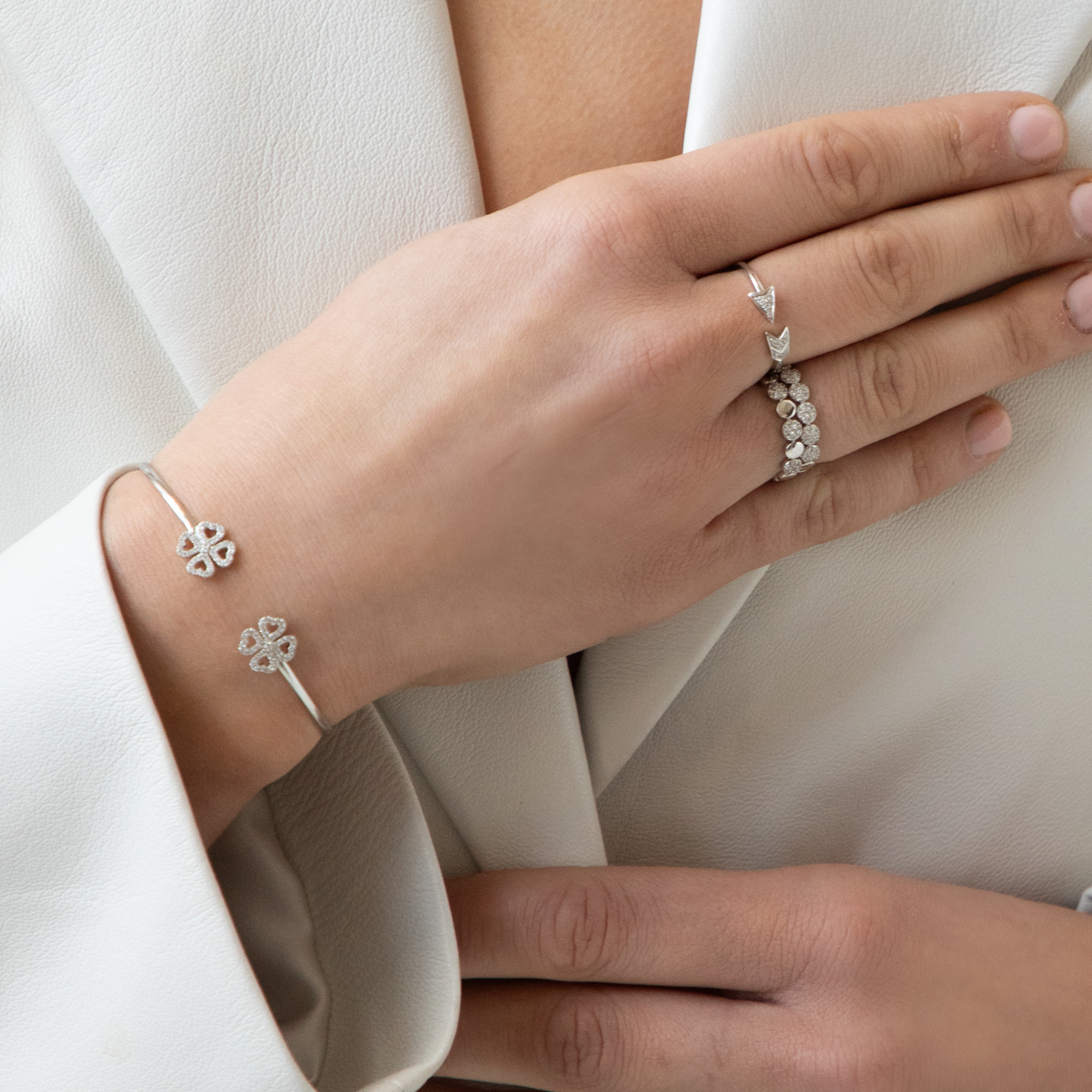 Gigi by GASSAN Bangle Lucky Love Clover